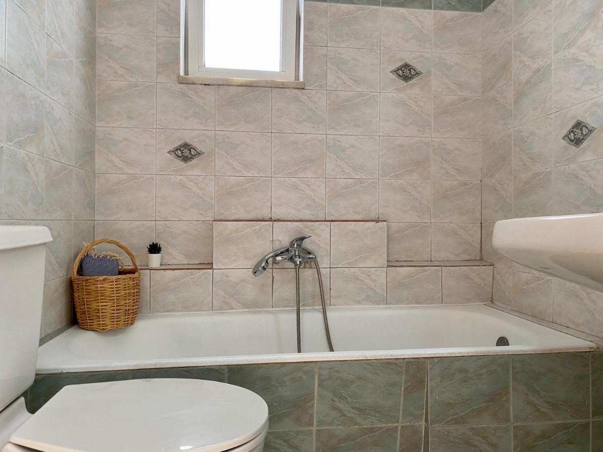 Central, Sunny & Spacious Apartment, In Kos, "1" ภายนอก รูปภาพ
