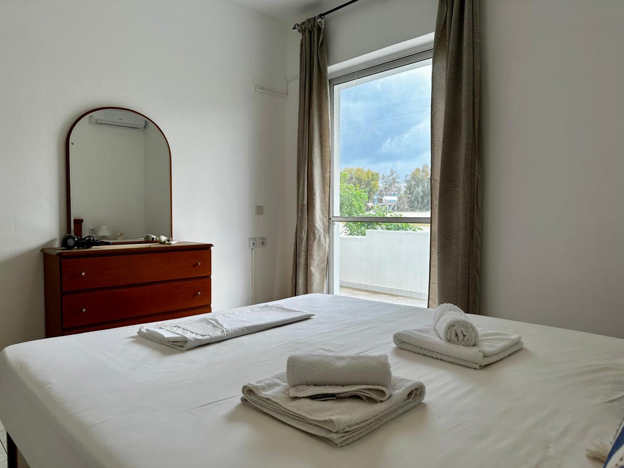 Central, Sunny & Spacious Apartment, In Kos, "1" ภายนอก รูปภาพ