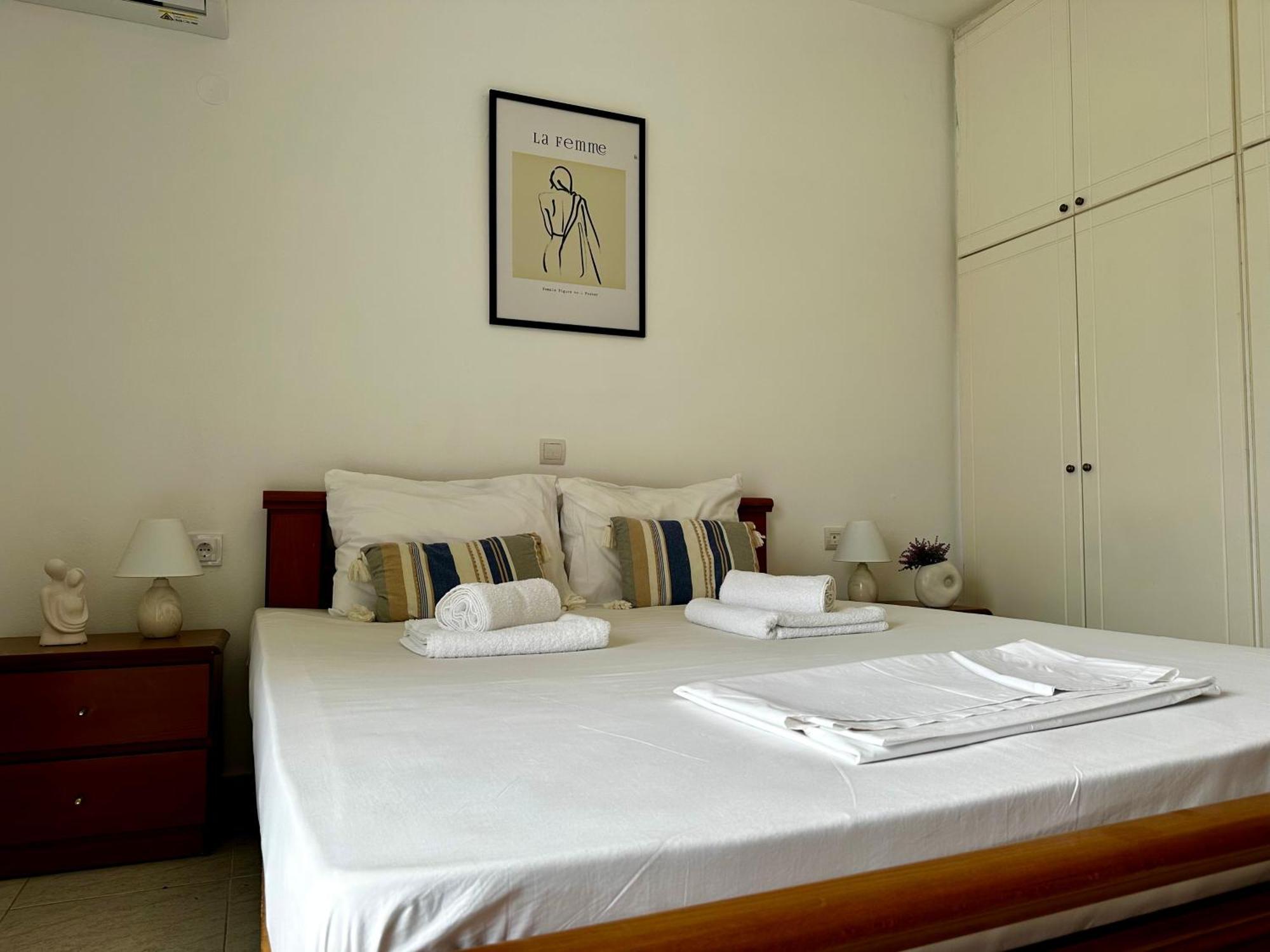 Central, Sunny & Spacious Apartment, In Kos, "1" ภายนอก รูปภาพ